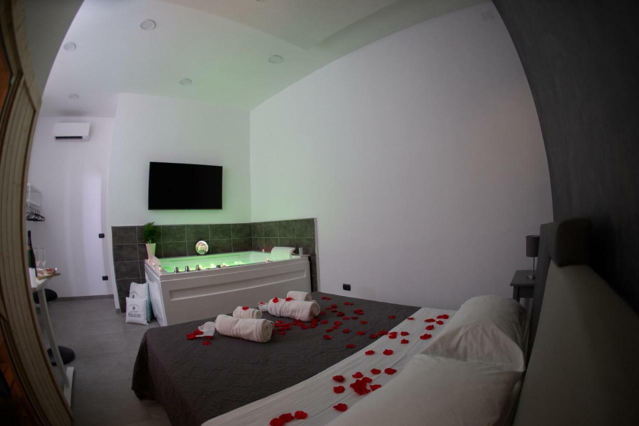 Camera18 Suite Napoli Eksteriør bilde